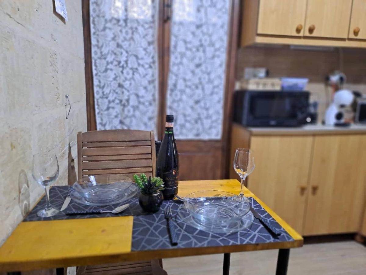Lovely 1 Bedroom Apartment In The Heart Of Valletta Luaran gambar